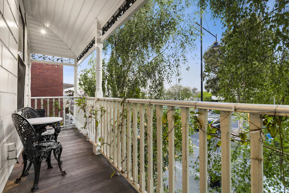Captains Retreat Apartments and Cottages