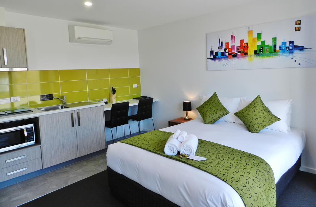 Sanctuary Park Motel