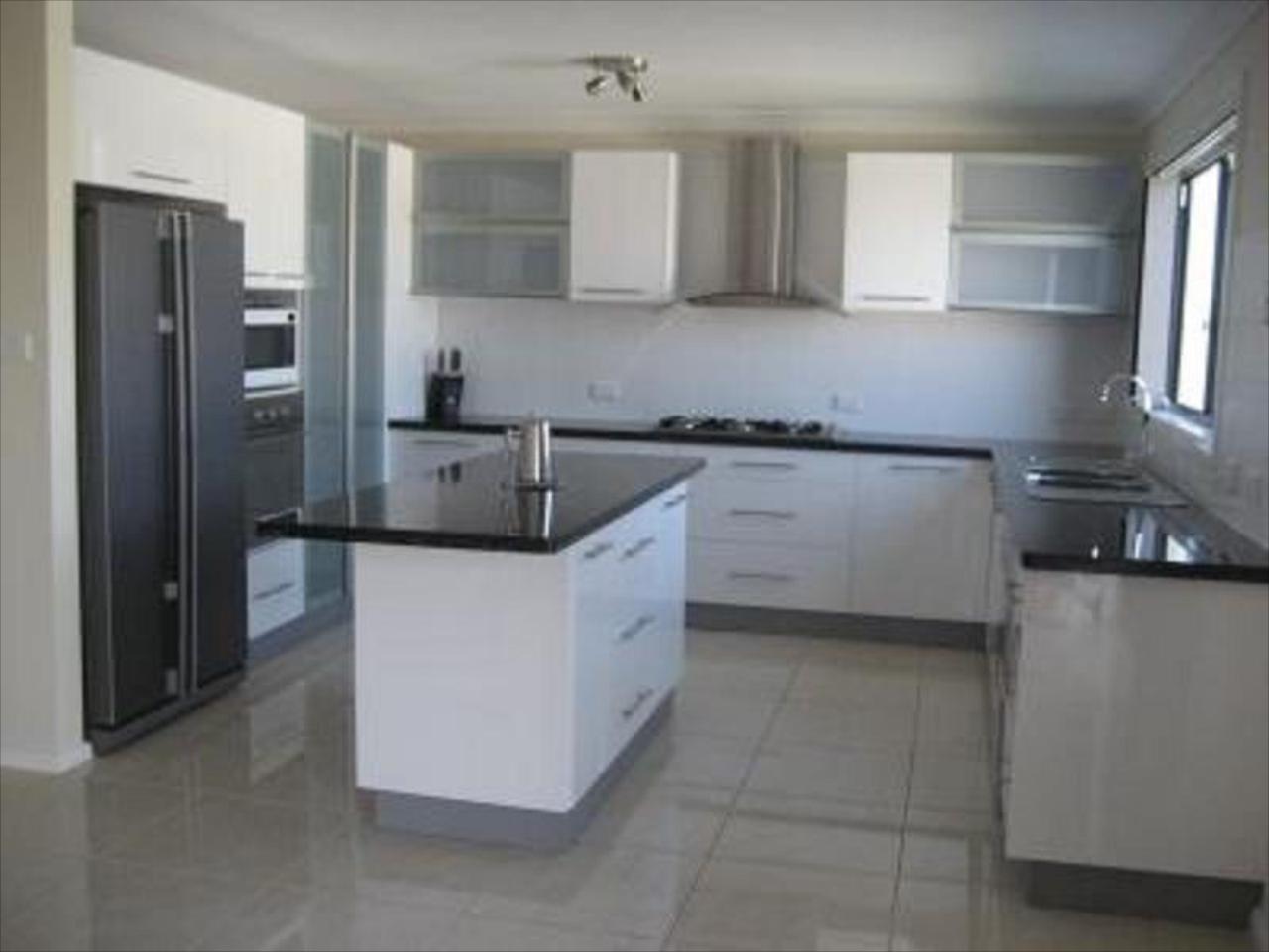 Yarra Glen Racecourse Apartments