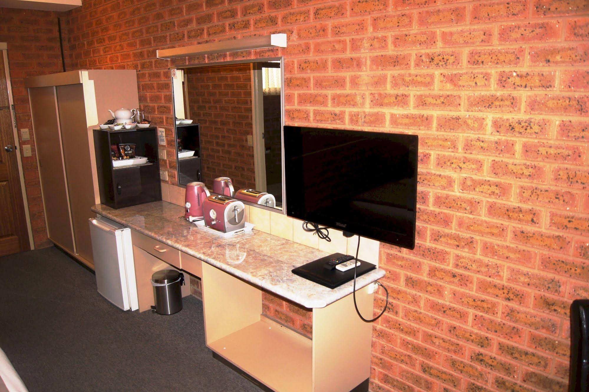 Central Yarrawonga Motor Inn