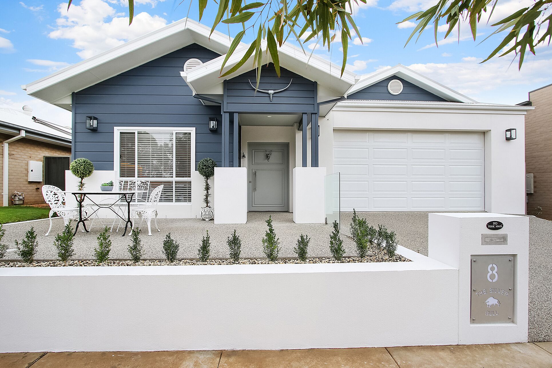 The Silver Bull Holiday House
