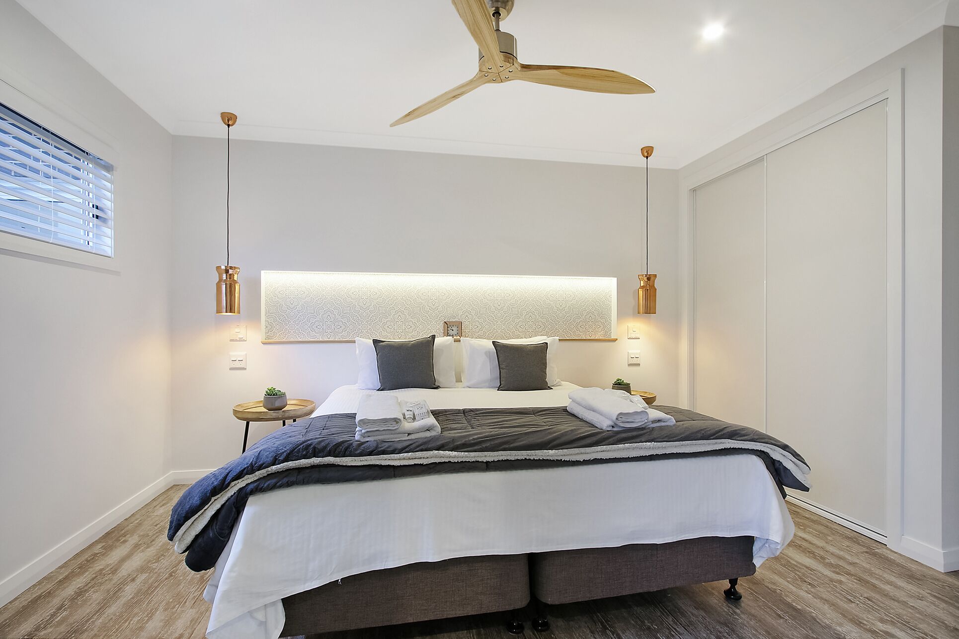 The Silver Bull Holiday House
