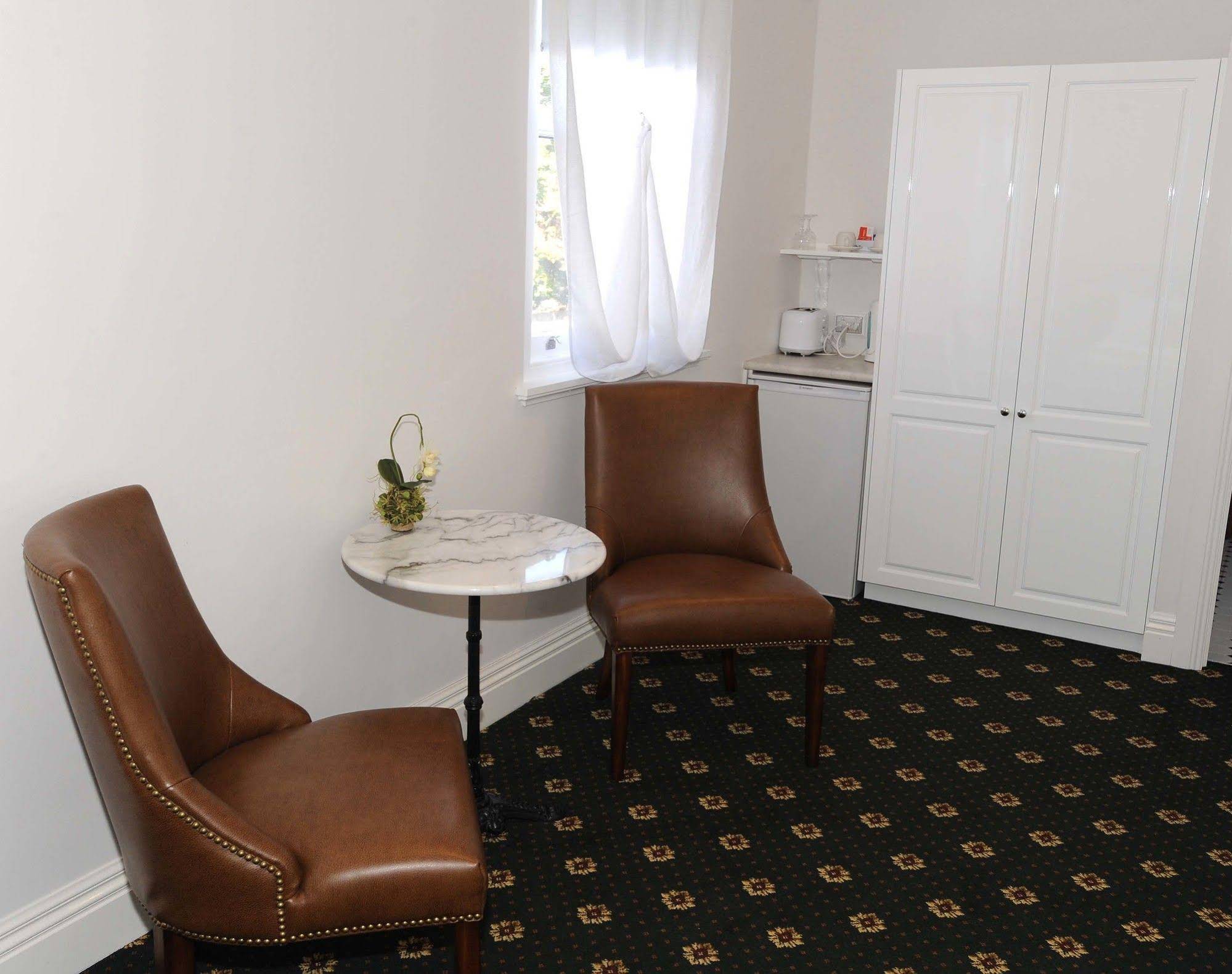 The Yarrawonga Hotel