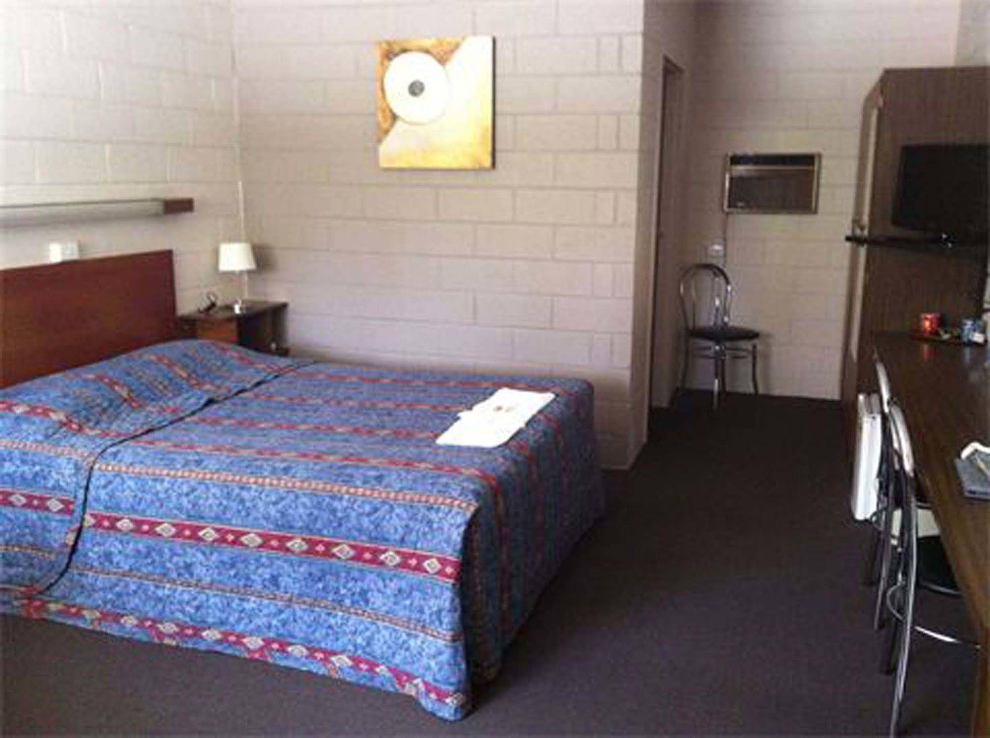 Tartan Motel