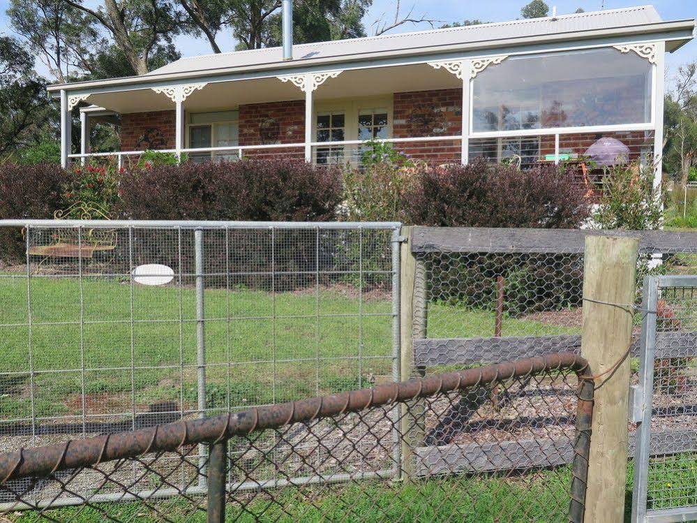 Honeyeater Cottage