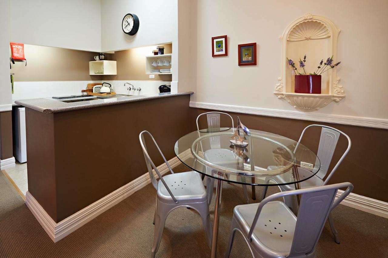 Albany Harbourside Apartments