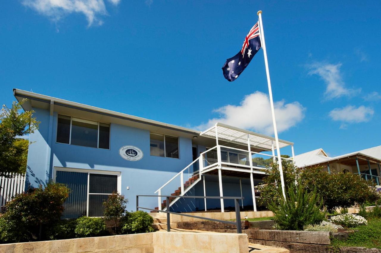 Albany Harbourside Apartments
