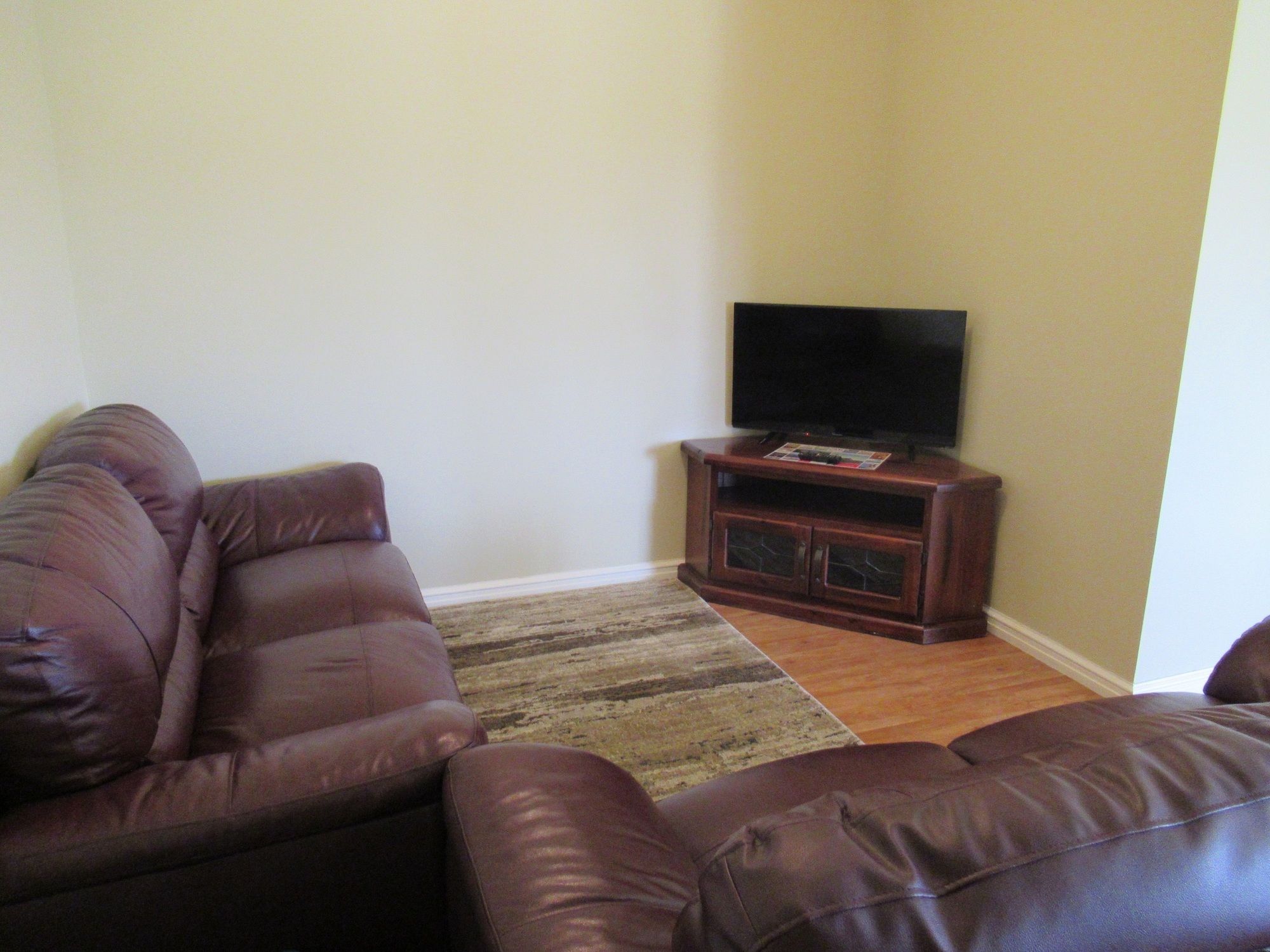 Albany Holiday House