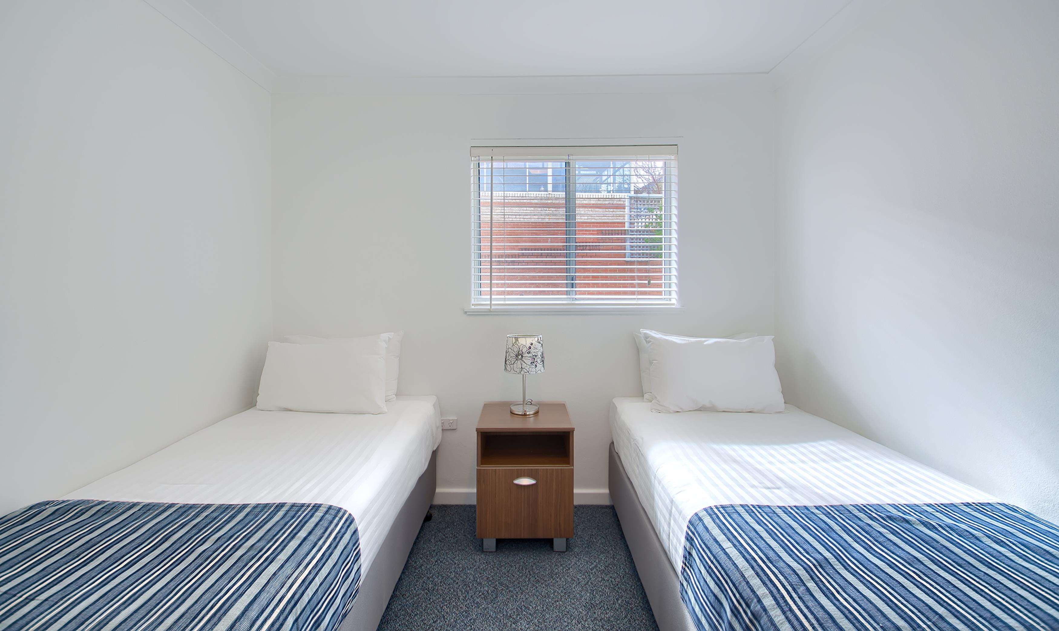 Albany Motel & Apartments