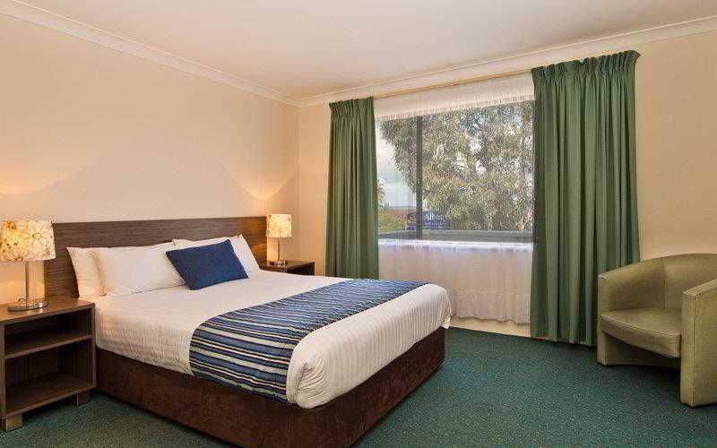 Albany Motel & Apartments