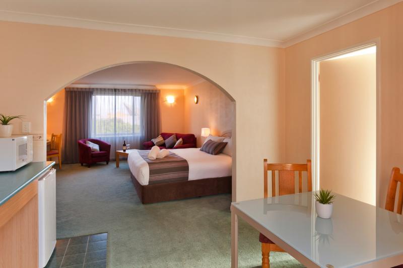 Albany Motel & Apartments