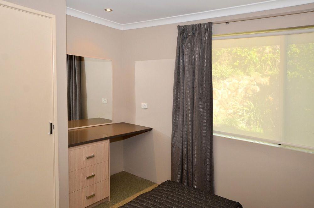 Quality Apartments Banksia Gardens.