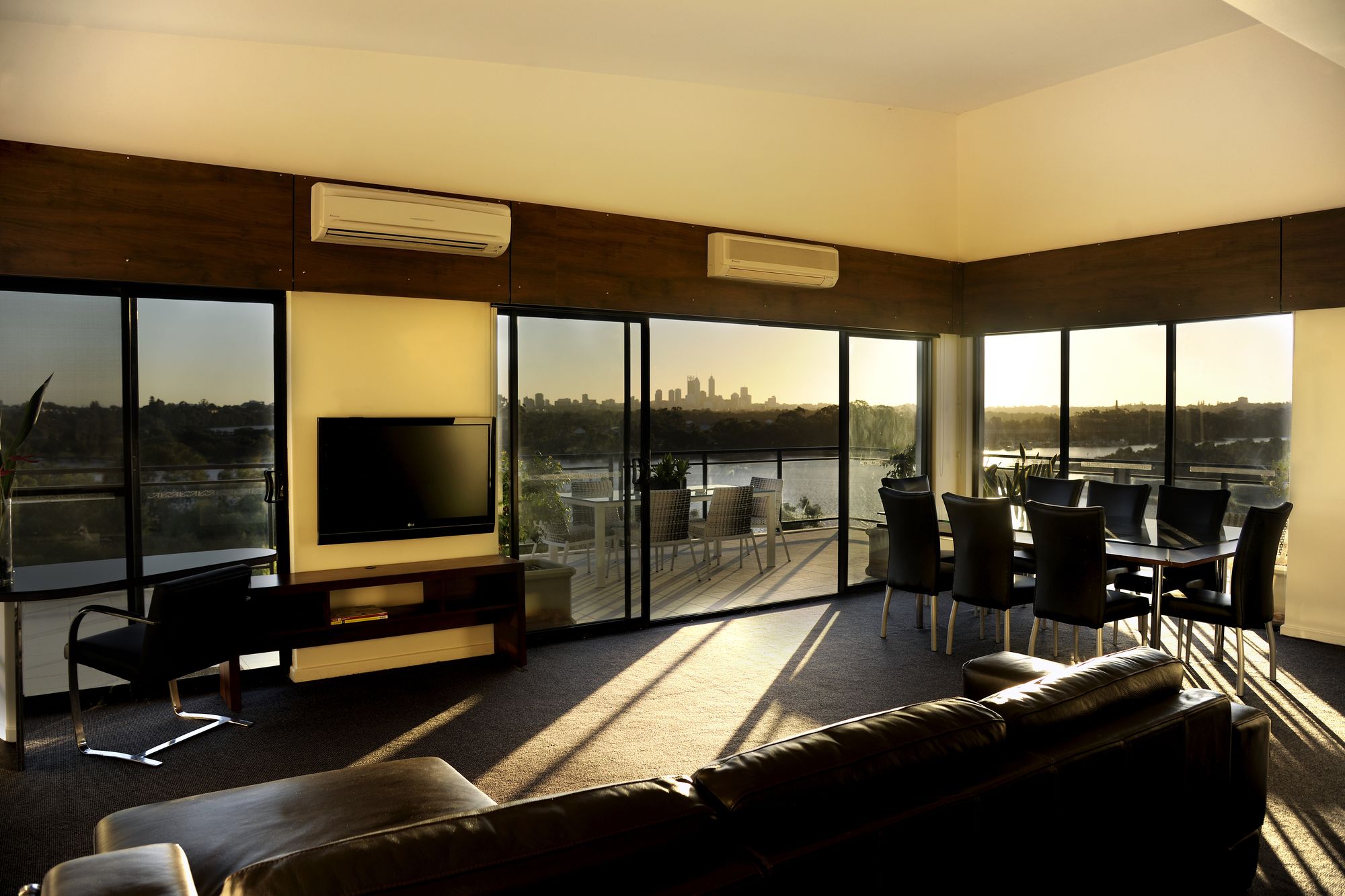 Assured Ascot Quays Apartment