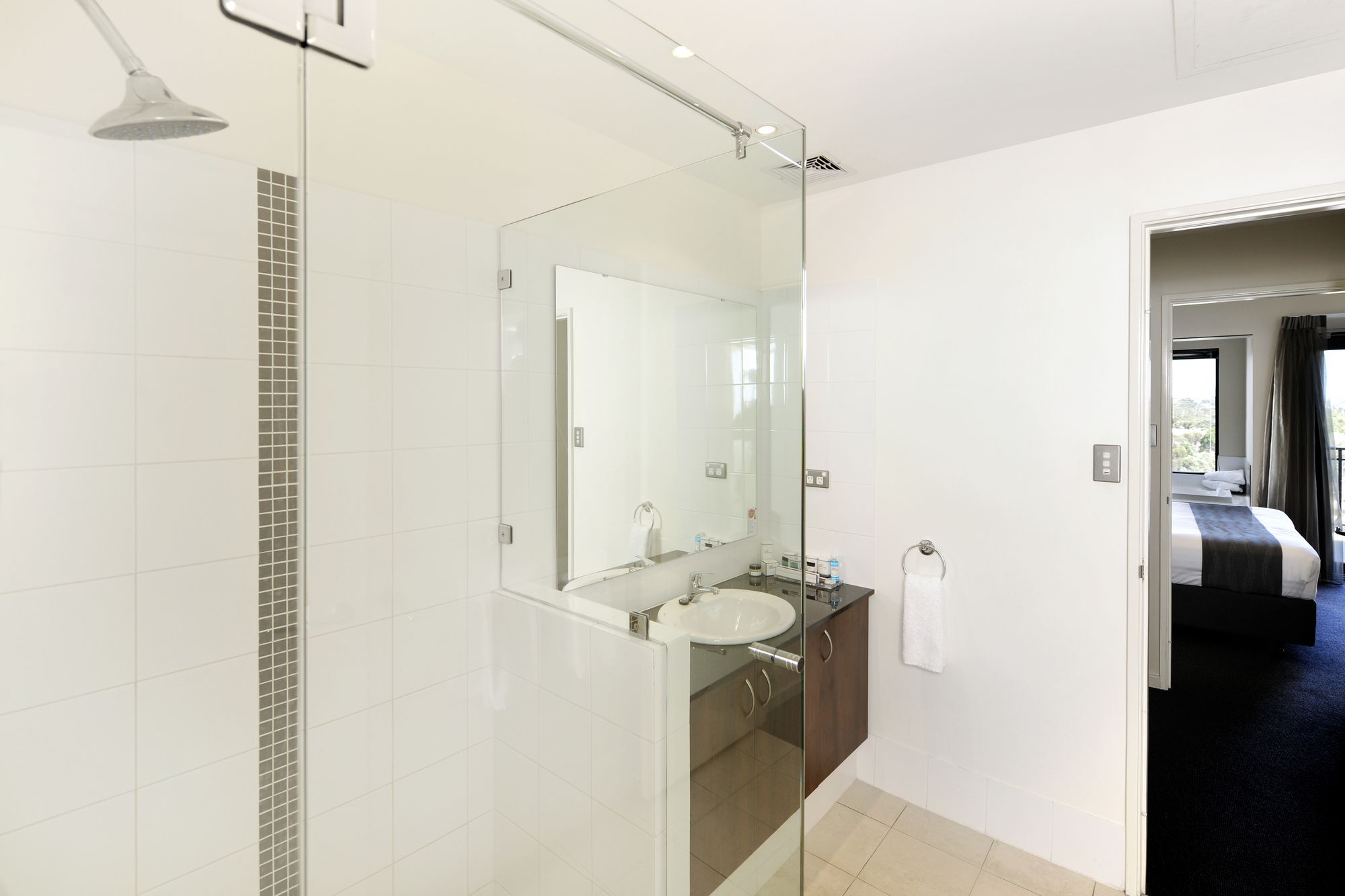 Assured Ascot Quays Apartment