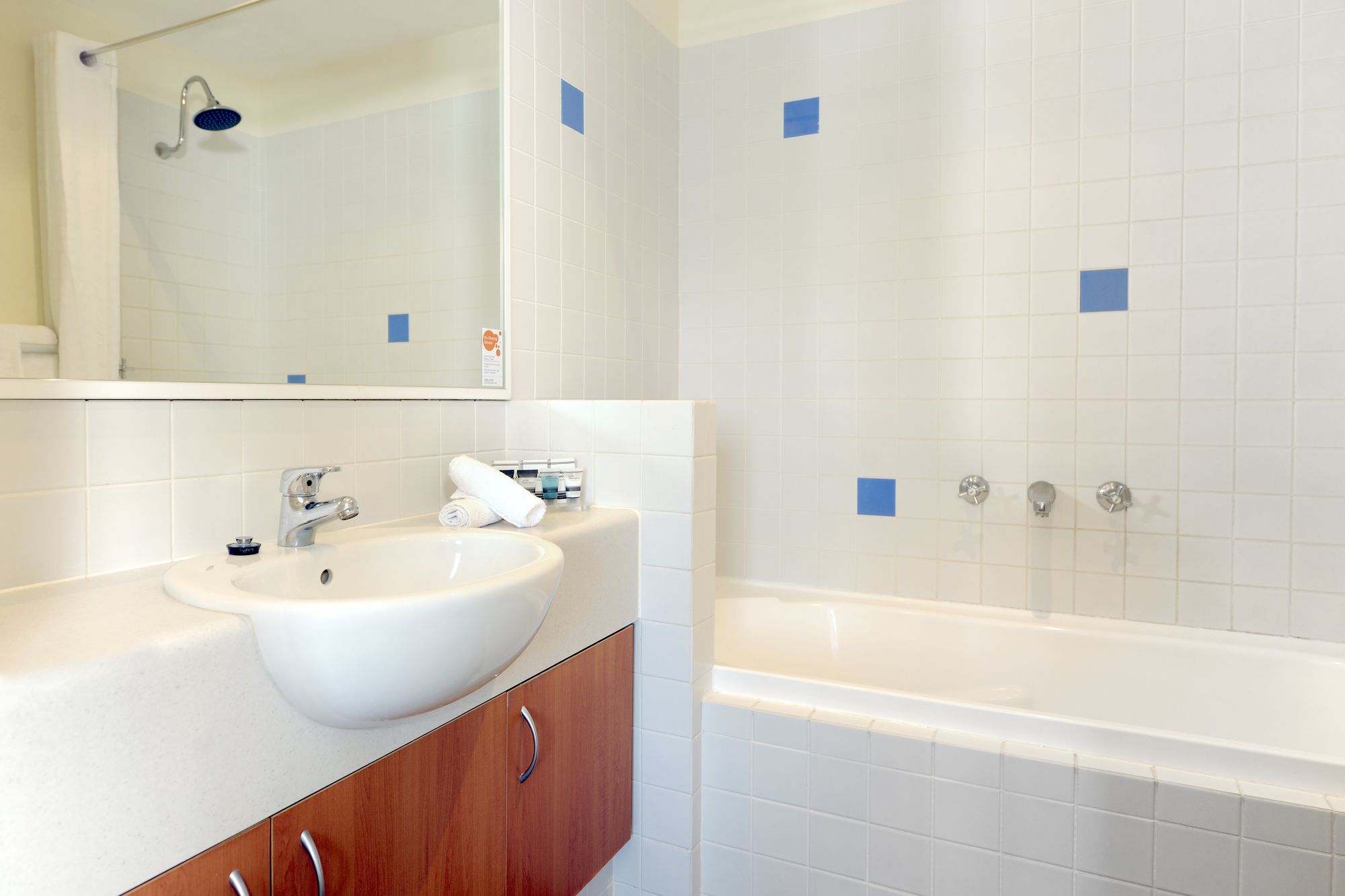 Assured Ascot Quays Apartment