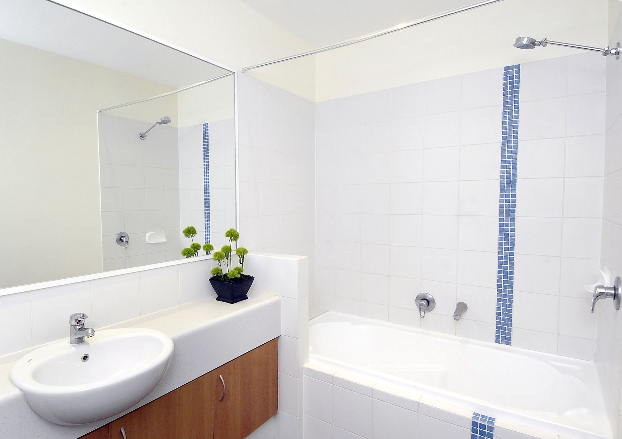 Assured Ascot Quays Apartment