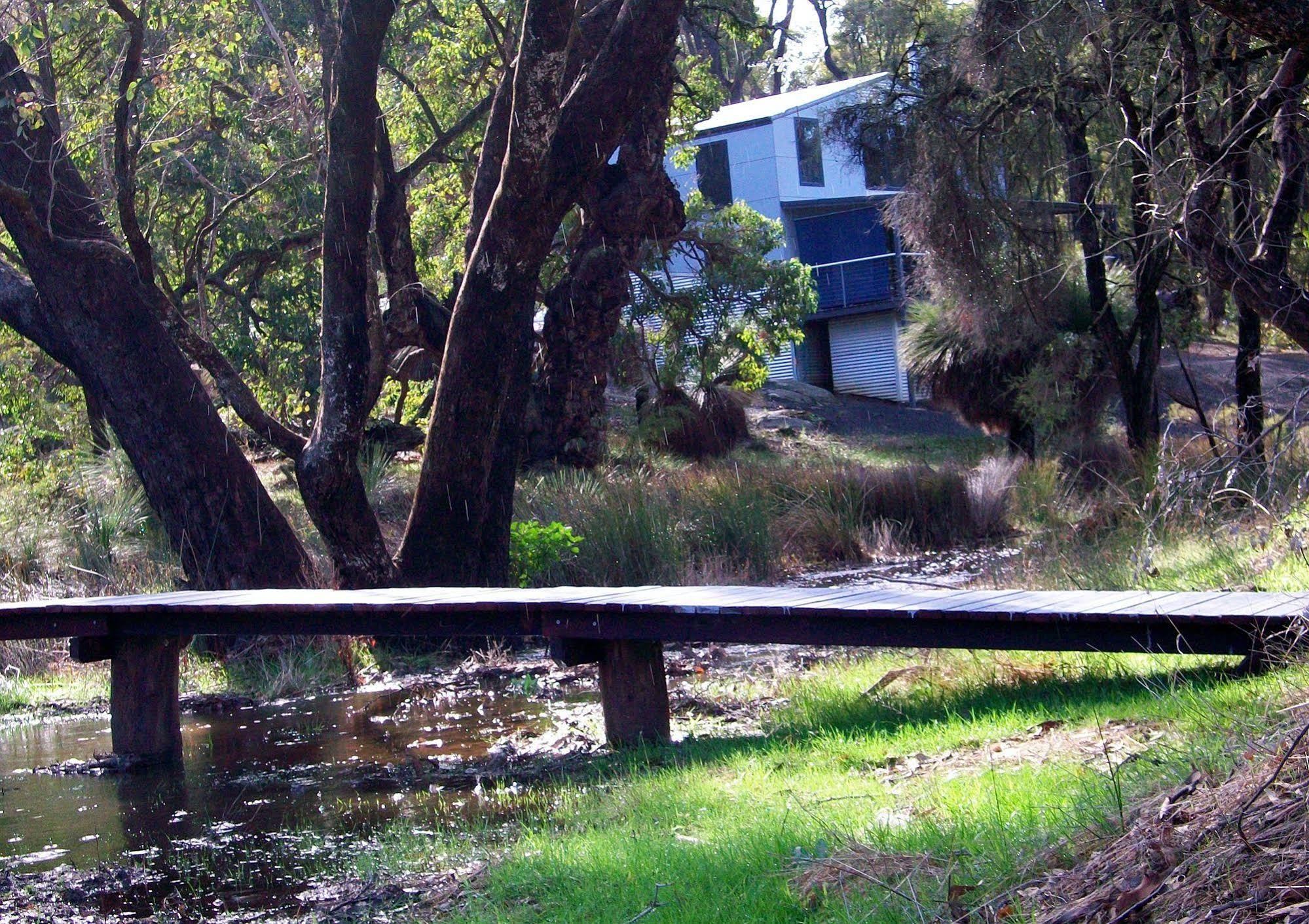 Hidden Grove Retreat