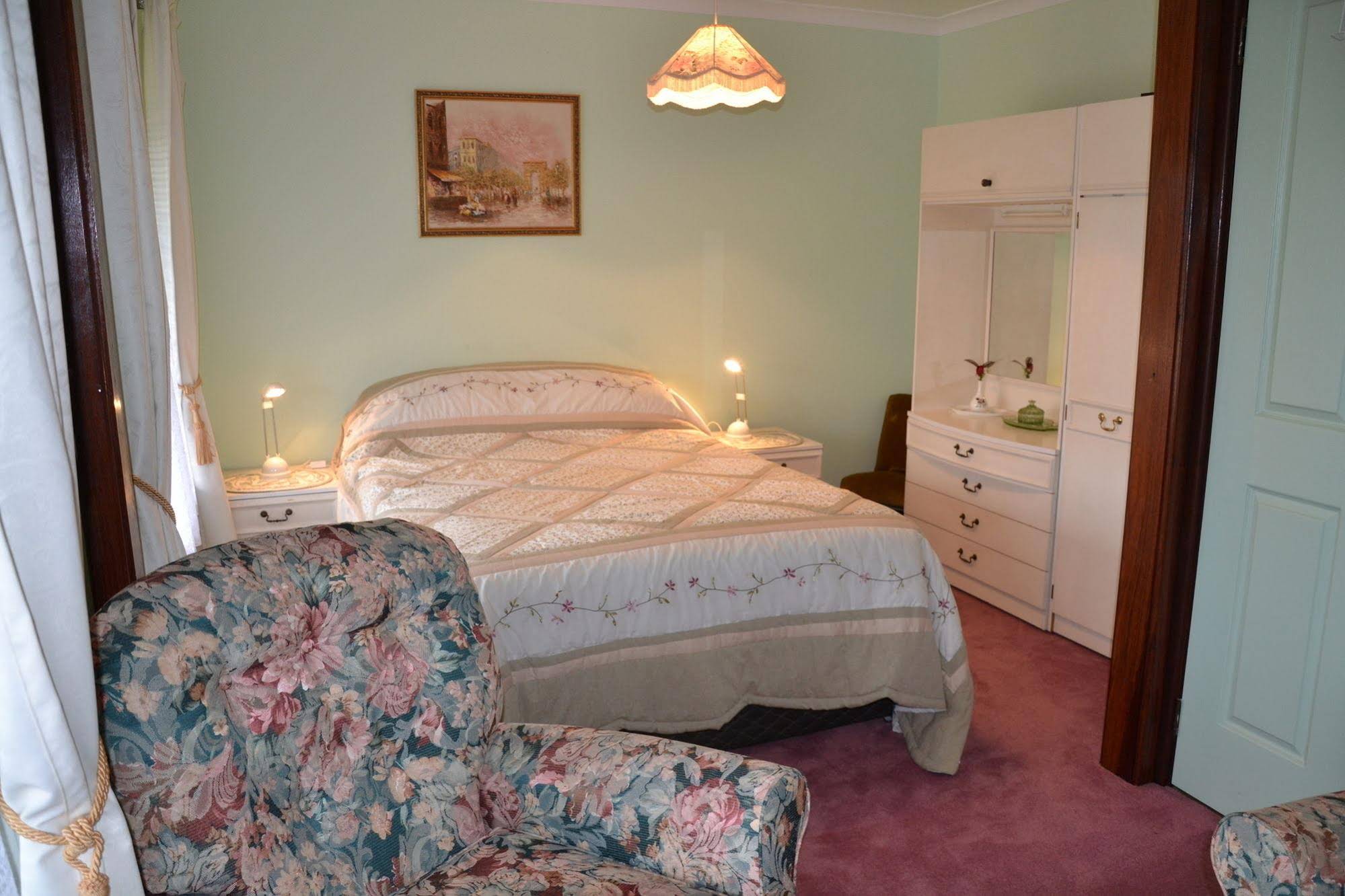 Busselton Marina Bed and Breakfast