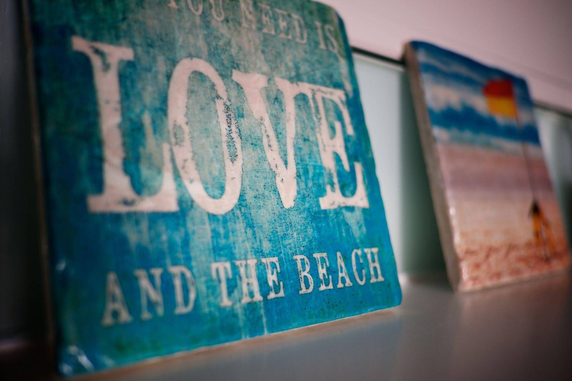 Cottesloe Sakura Blue Apartment