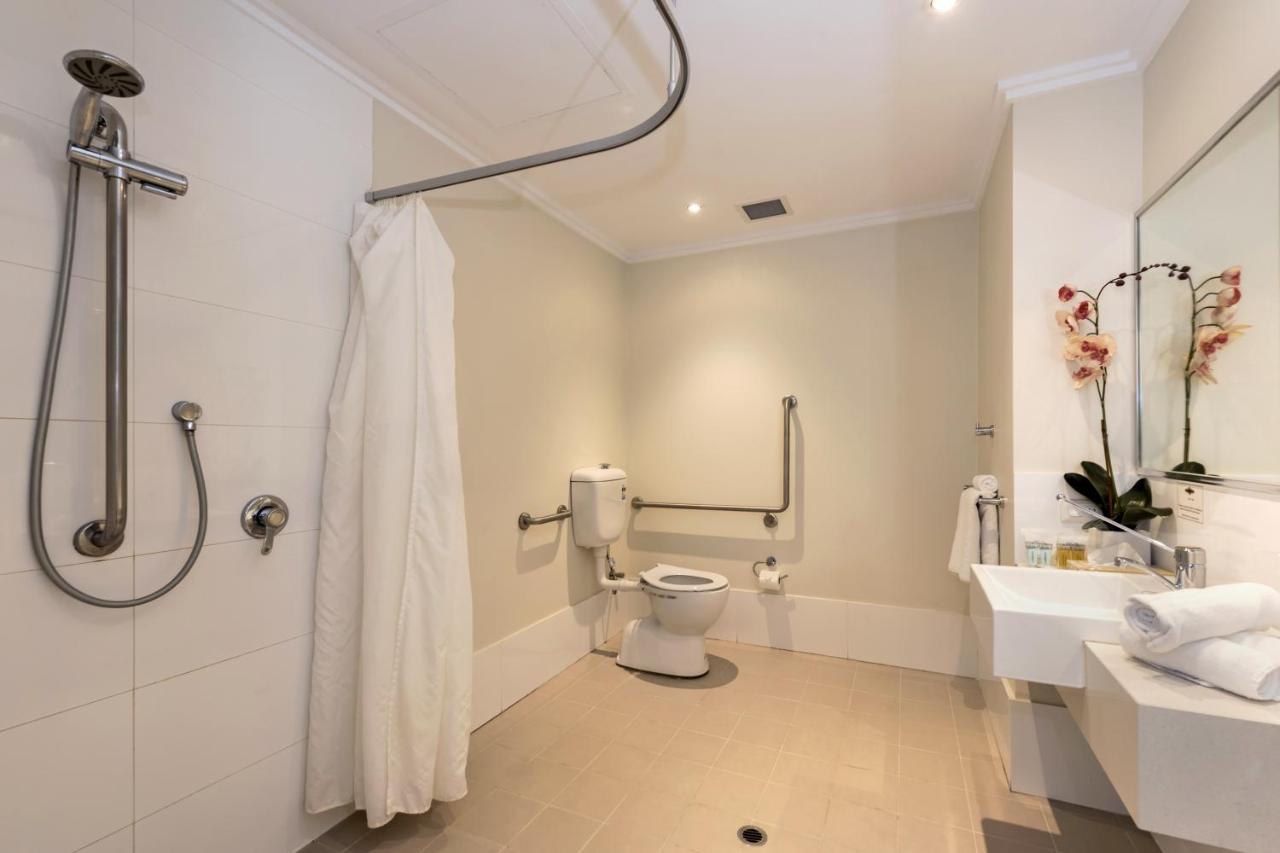 New Haus by Hougoumont Hotel