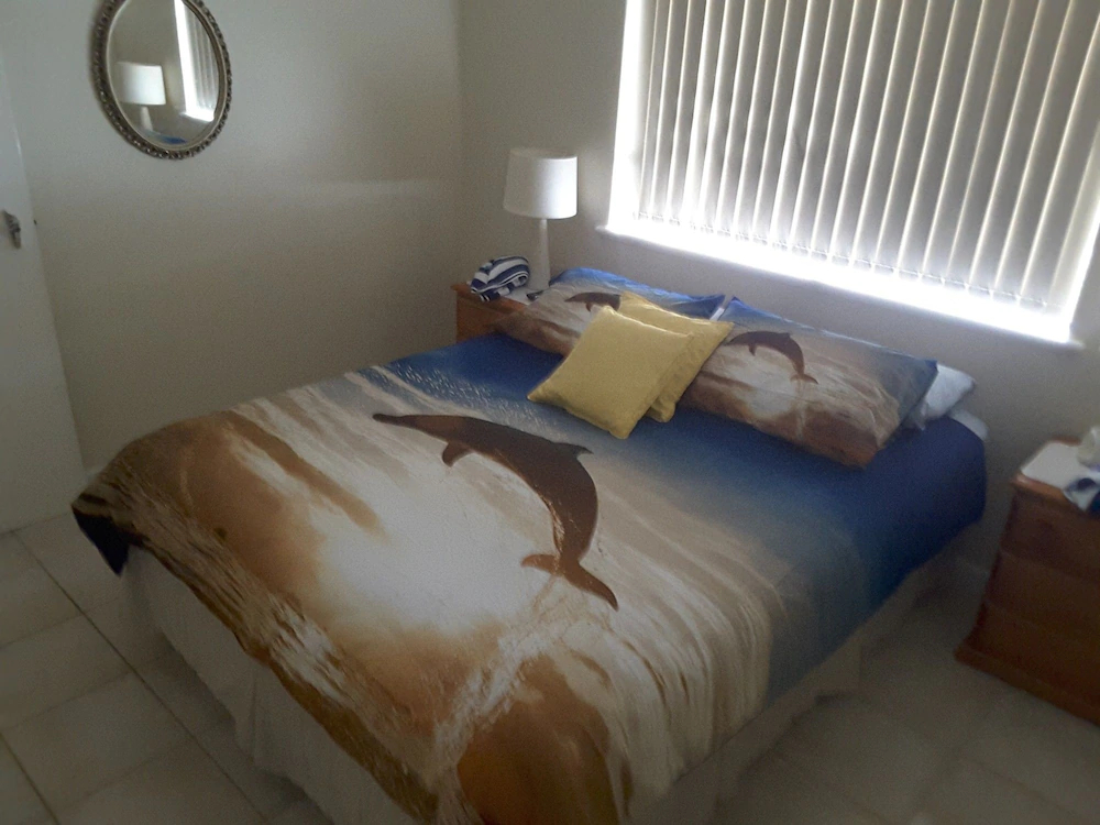 Ocean Beach Chalet 18