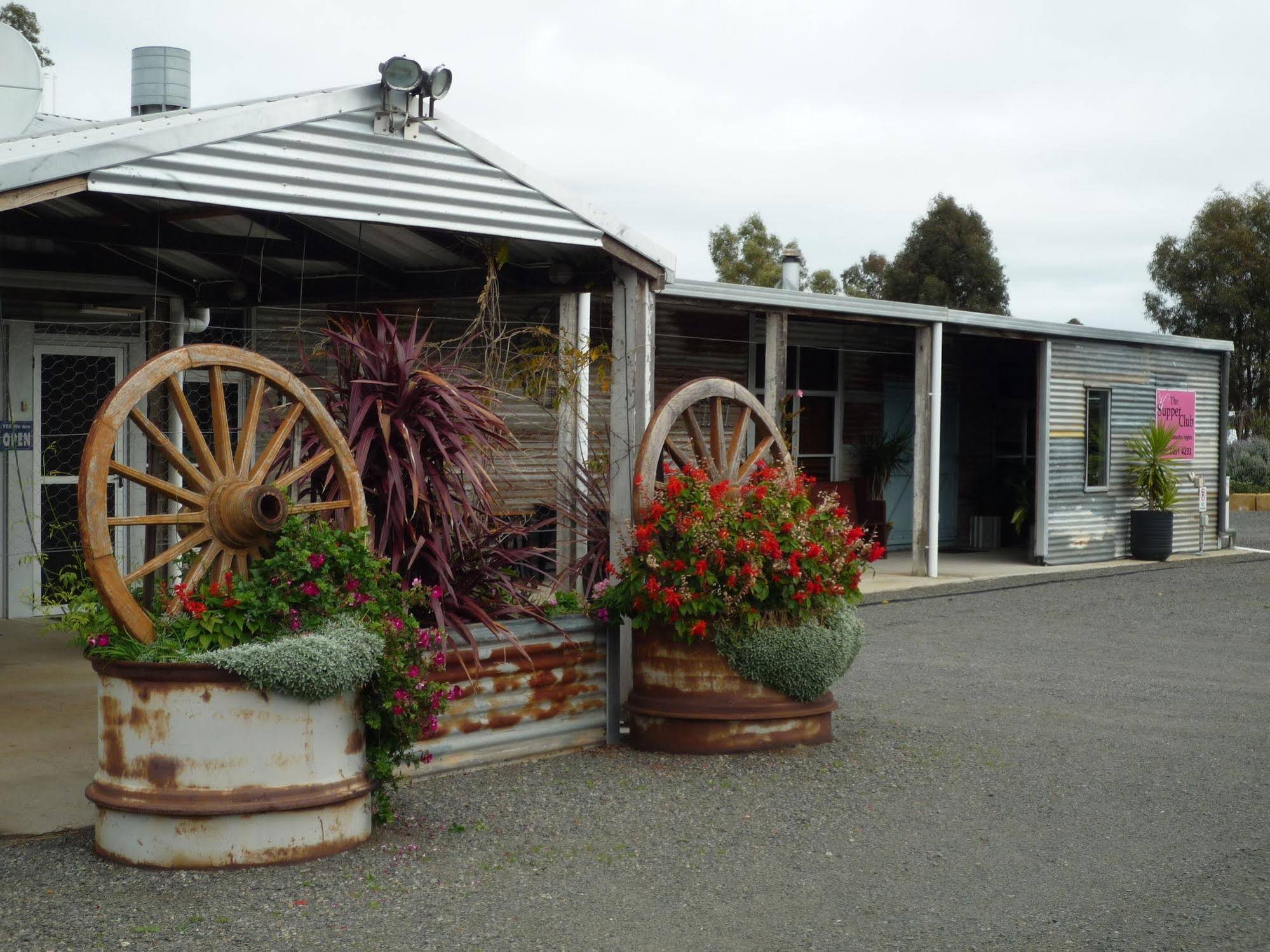 Kendenup Lodge and Cottages