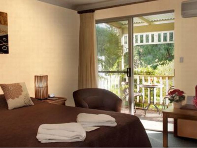 Adamsons Riverside Accommodation