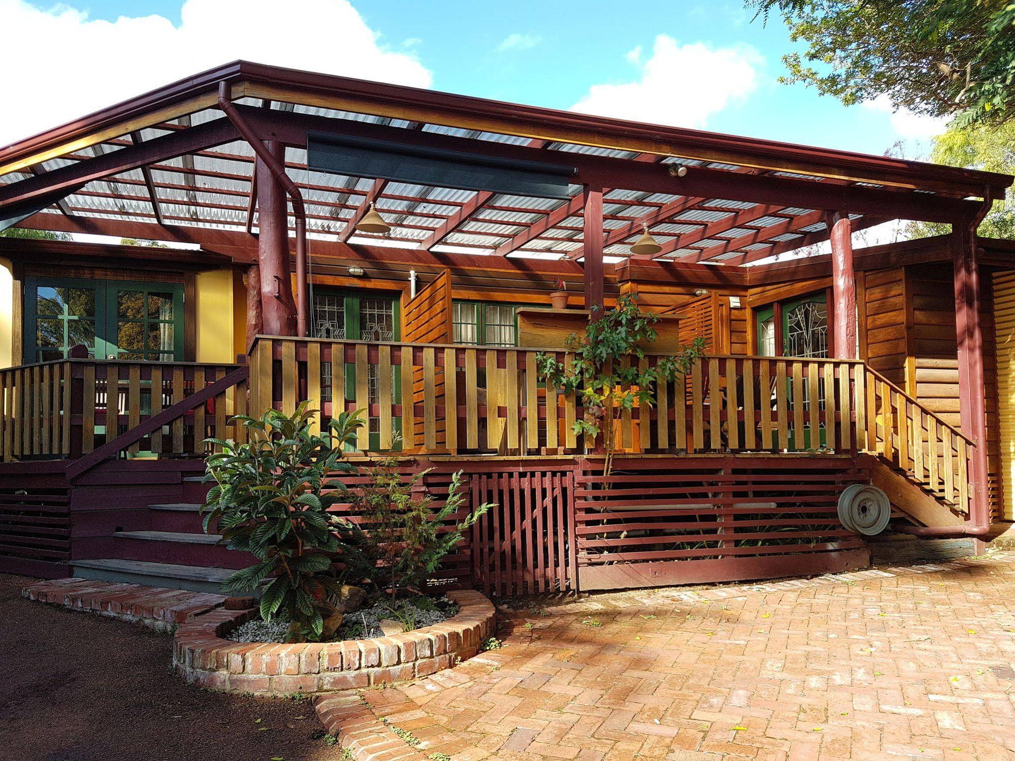 Admiral Stirling Inn