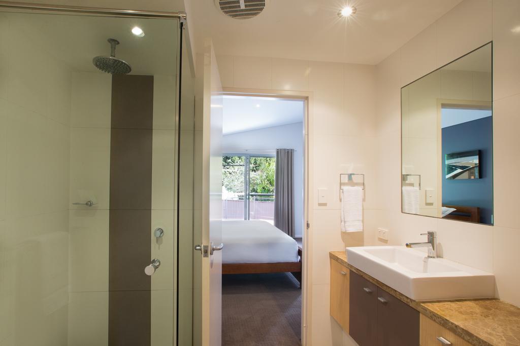 Central Avenue Apartments