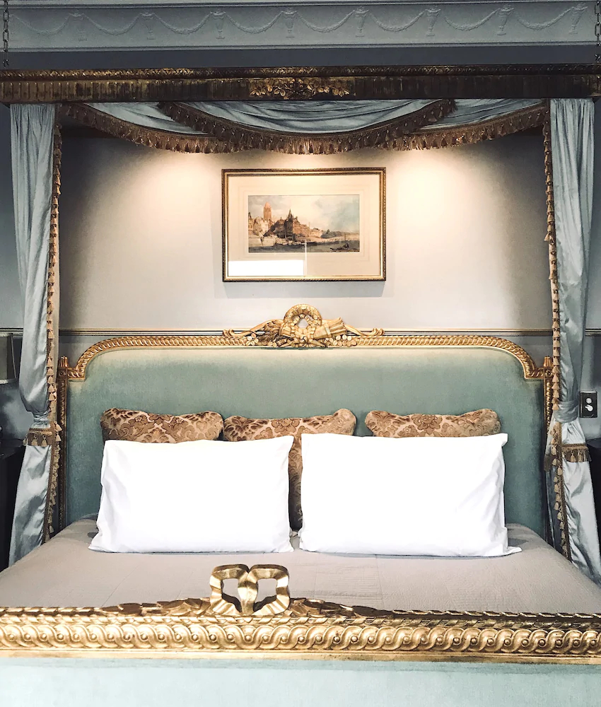 Margaret River Antiques & Studio Guest Suites