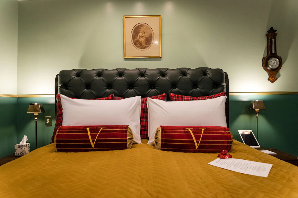 Margaret River Antiques & Studio Guest Suites