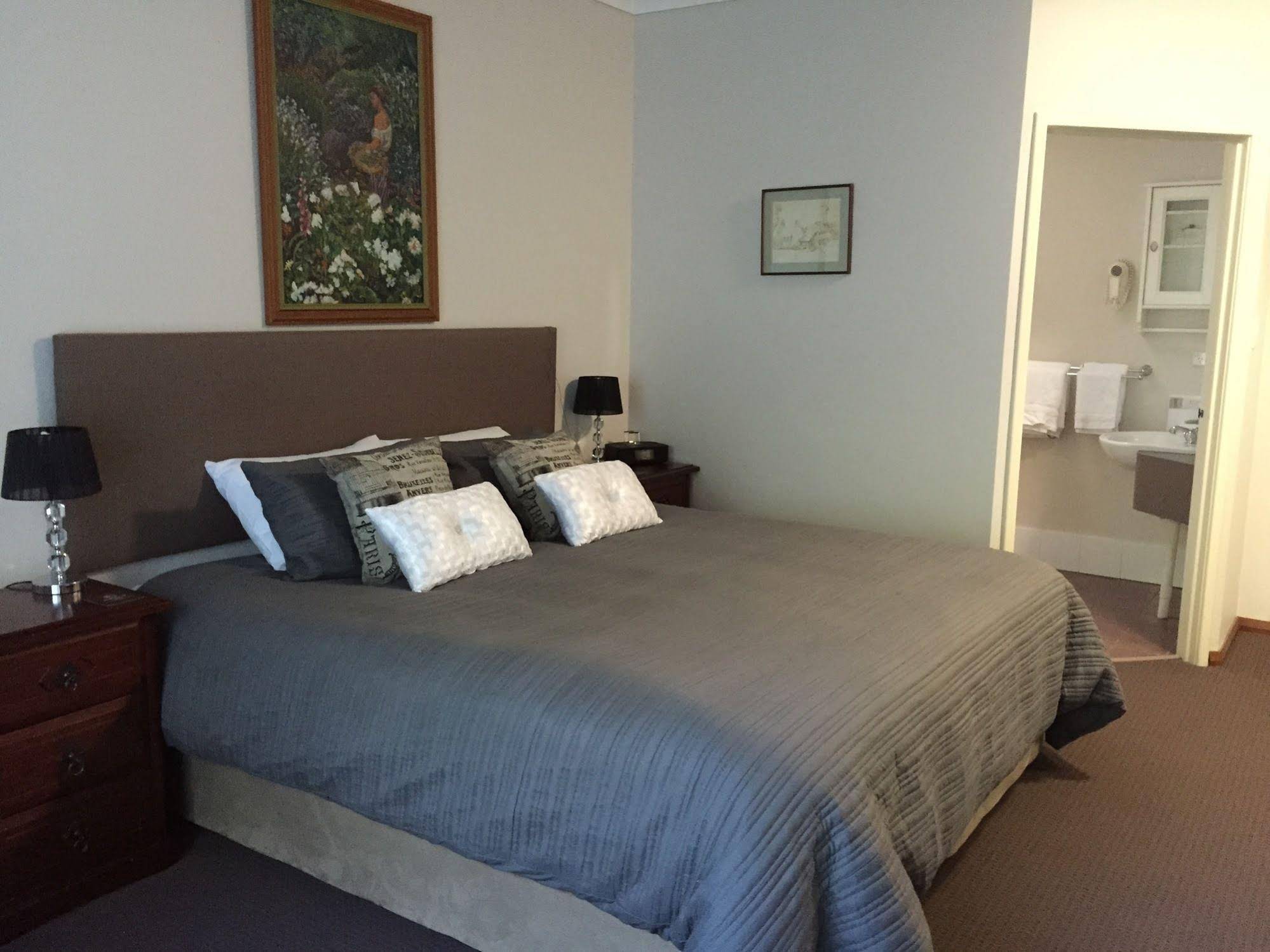 The Noble Grape Guesthouse