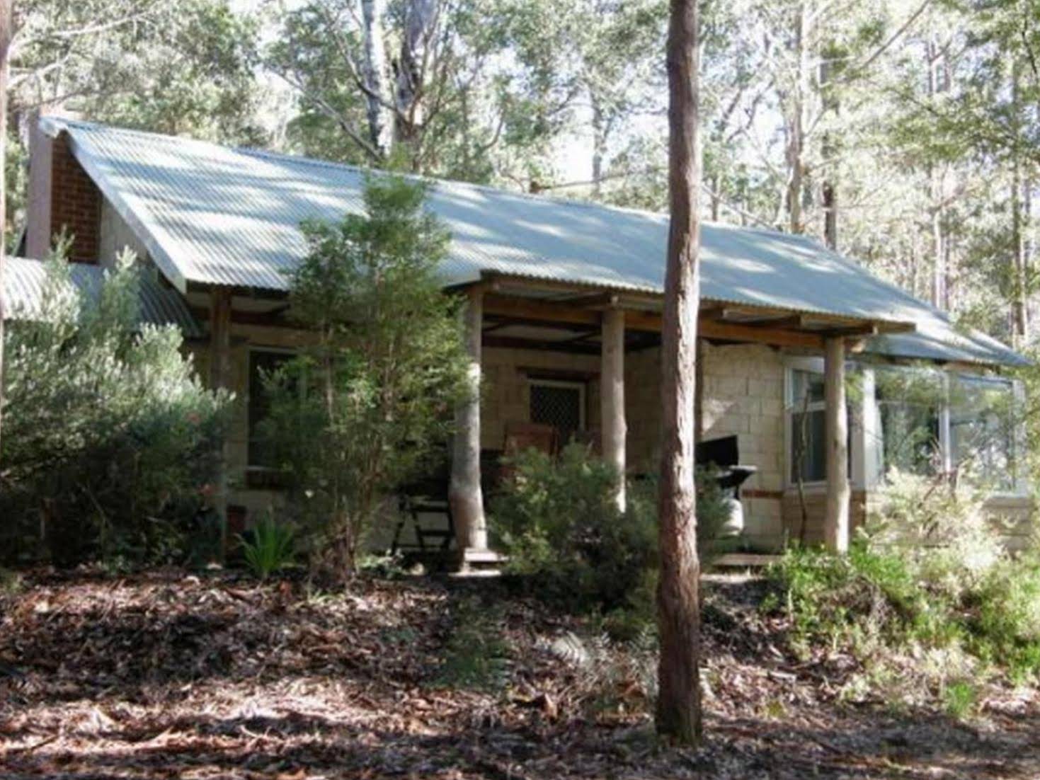 Beedelup House Cottages