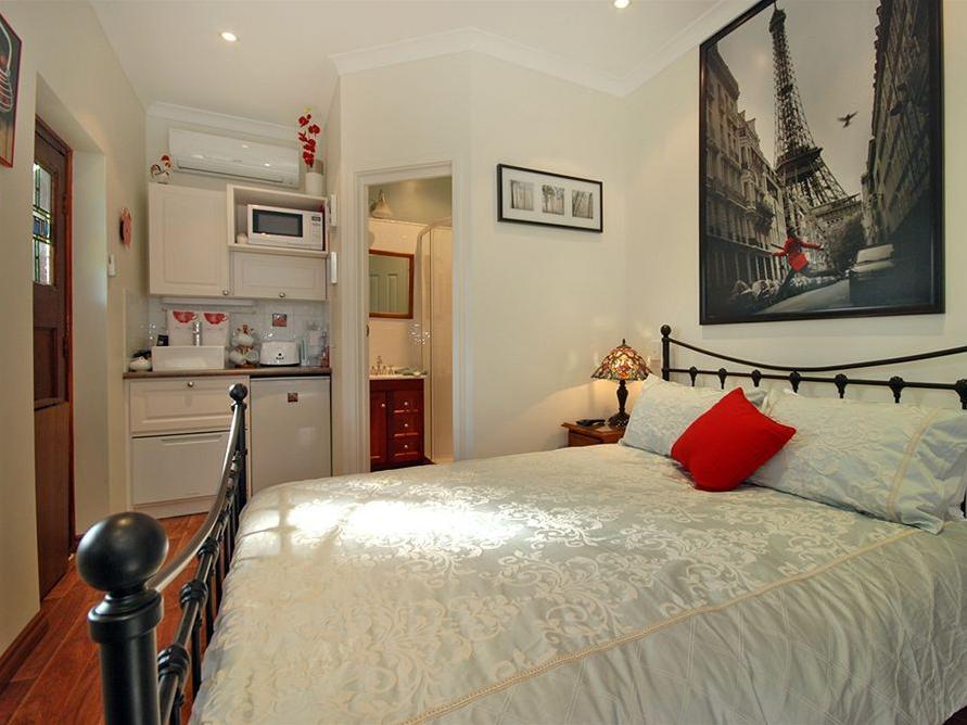 Above Bored Bed & Breakfast