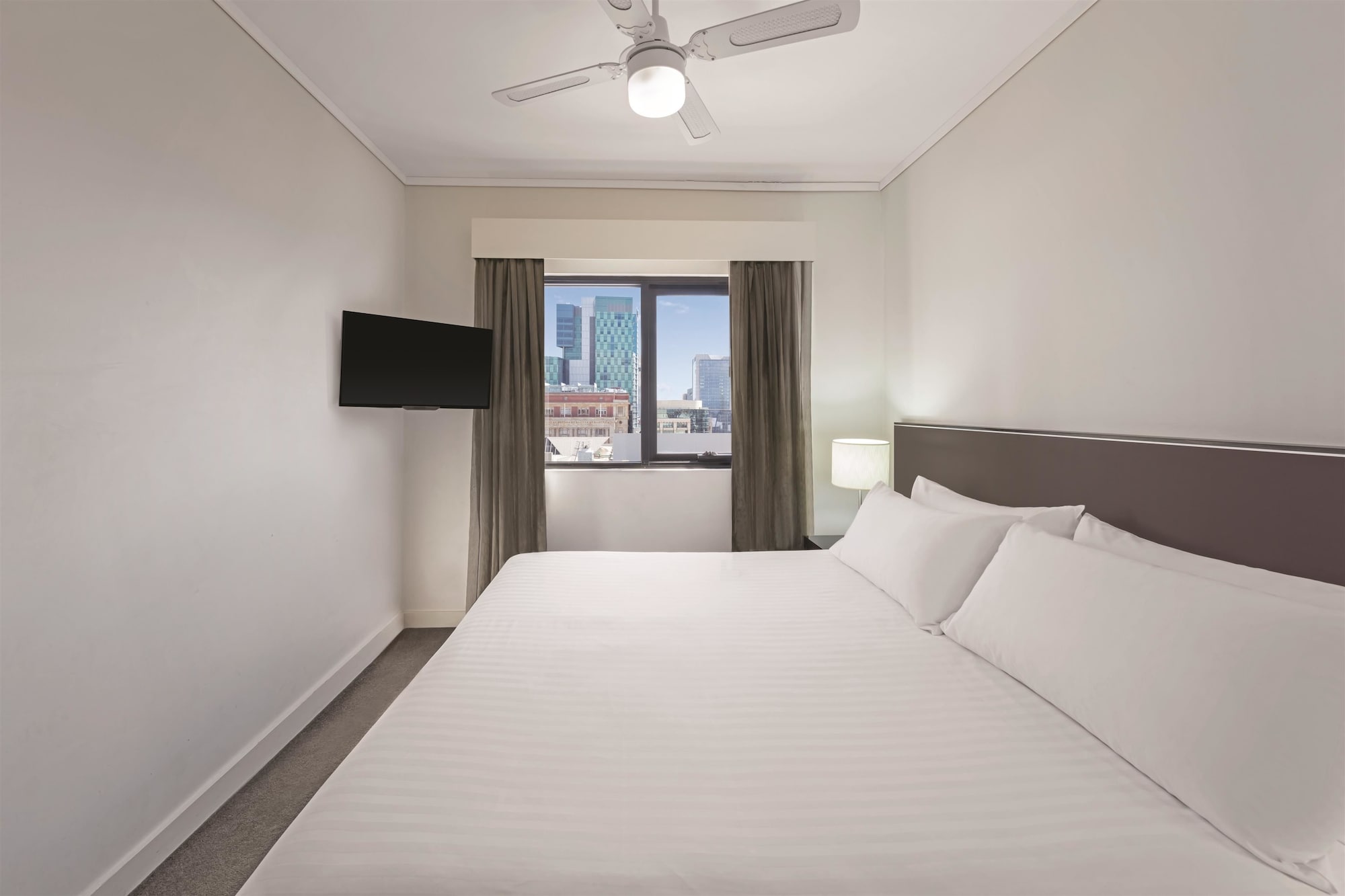 Adina Apartment Hotel Perth Barrack Plaza
