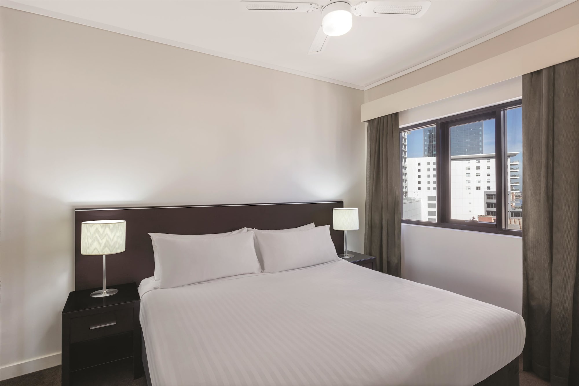 Adina Apartment Hotel Perth Barrack Plaza