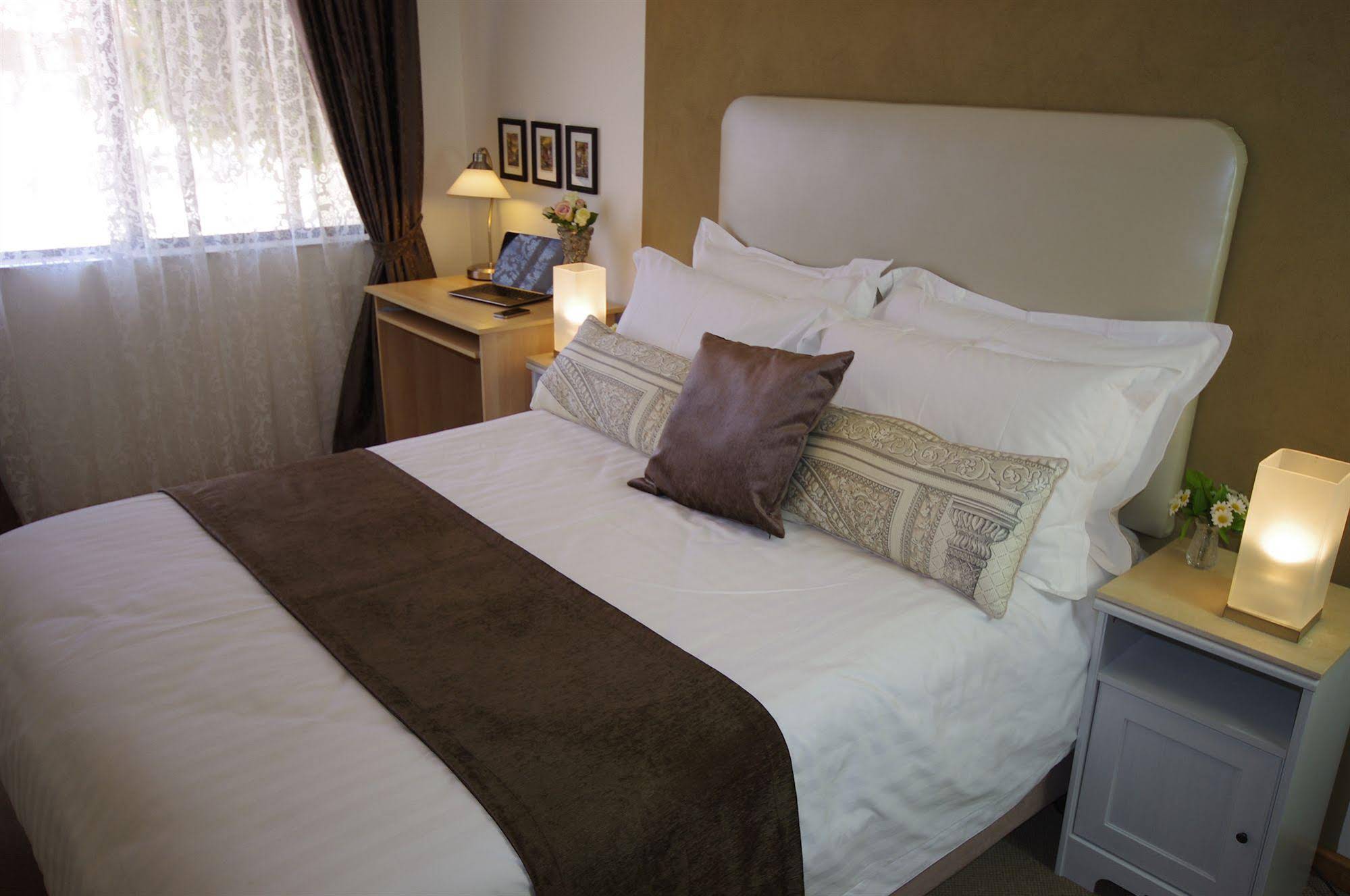 Astoria Retreat Bed & Breakfast