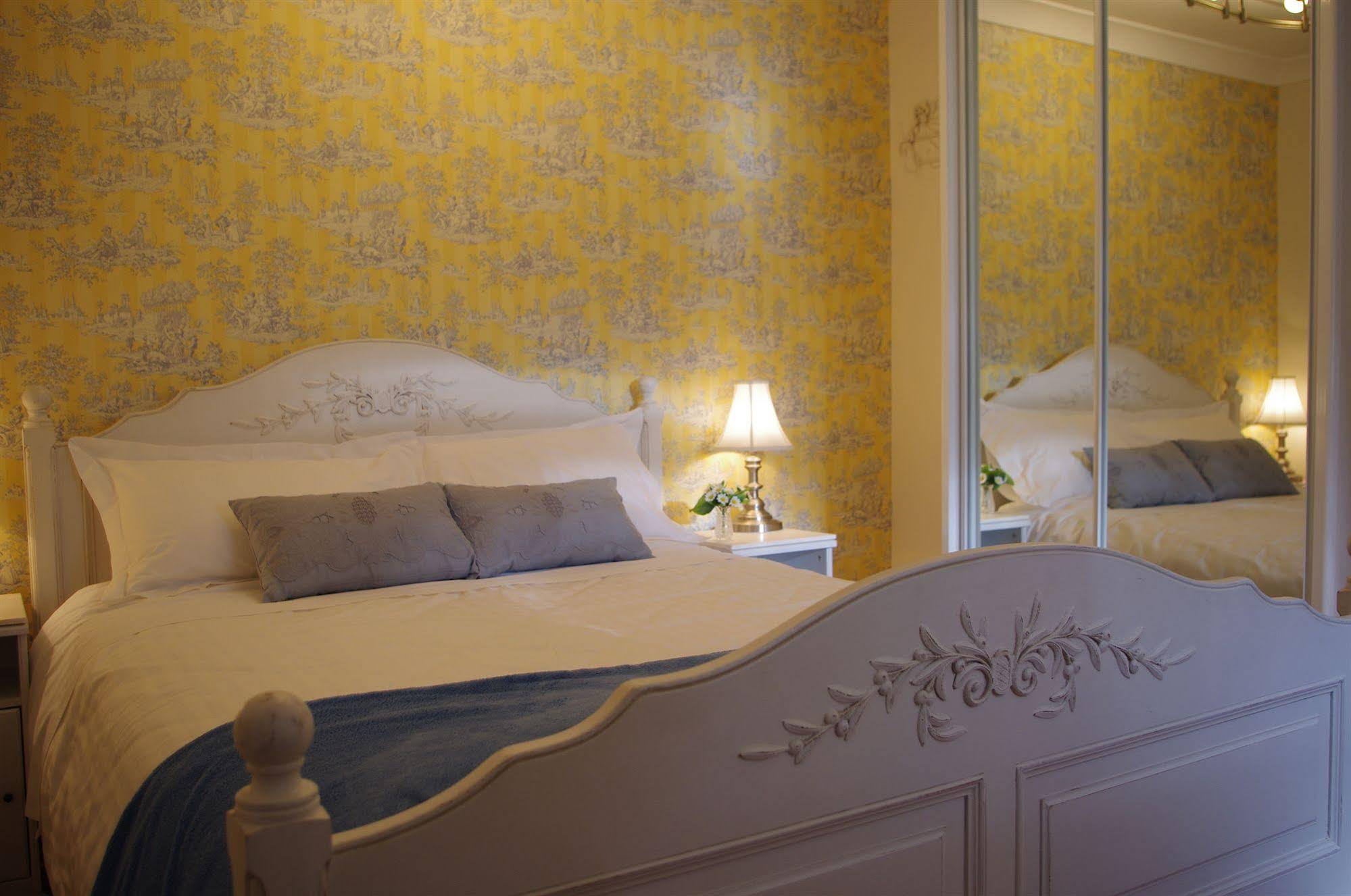 Astoria Retreat Bed & Breakfast