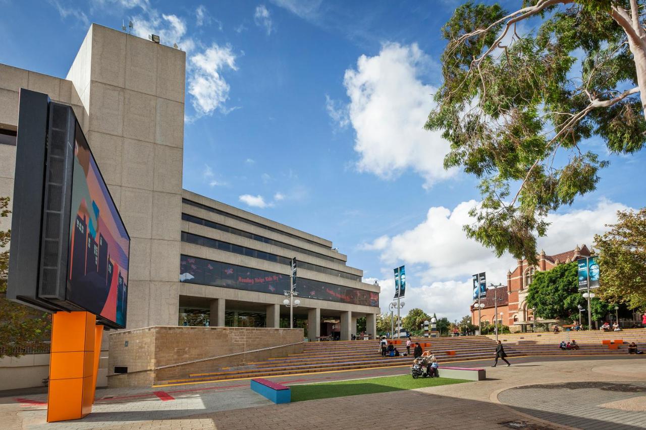 Best Western Northbridge Apartments