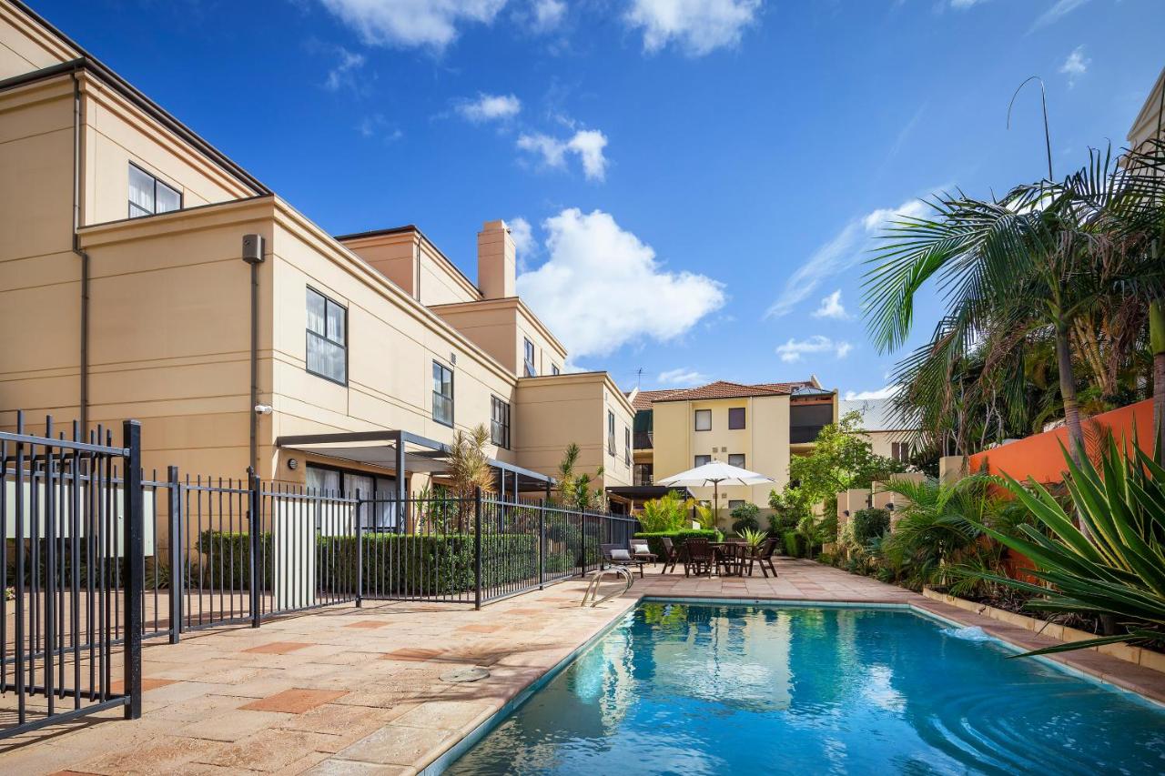 Best Western Northbridge Apartments