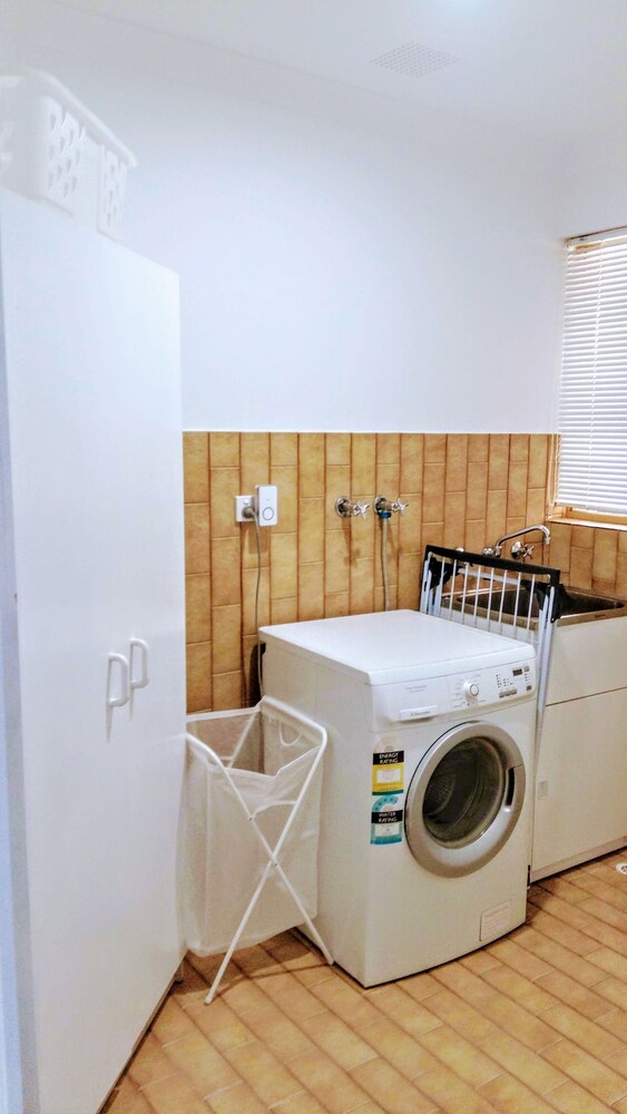 Camelias Boutique Cottage In Dianella