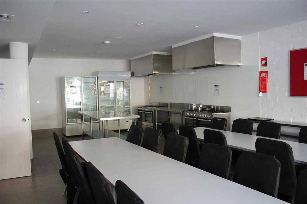 City Perth Backpackers Hostel