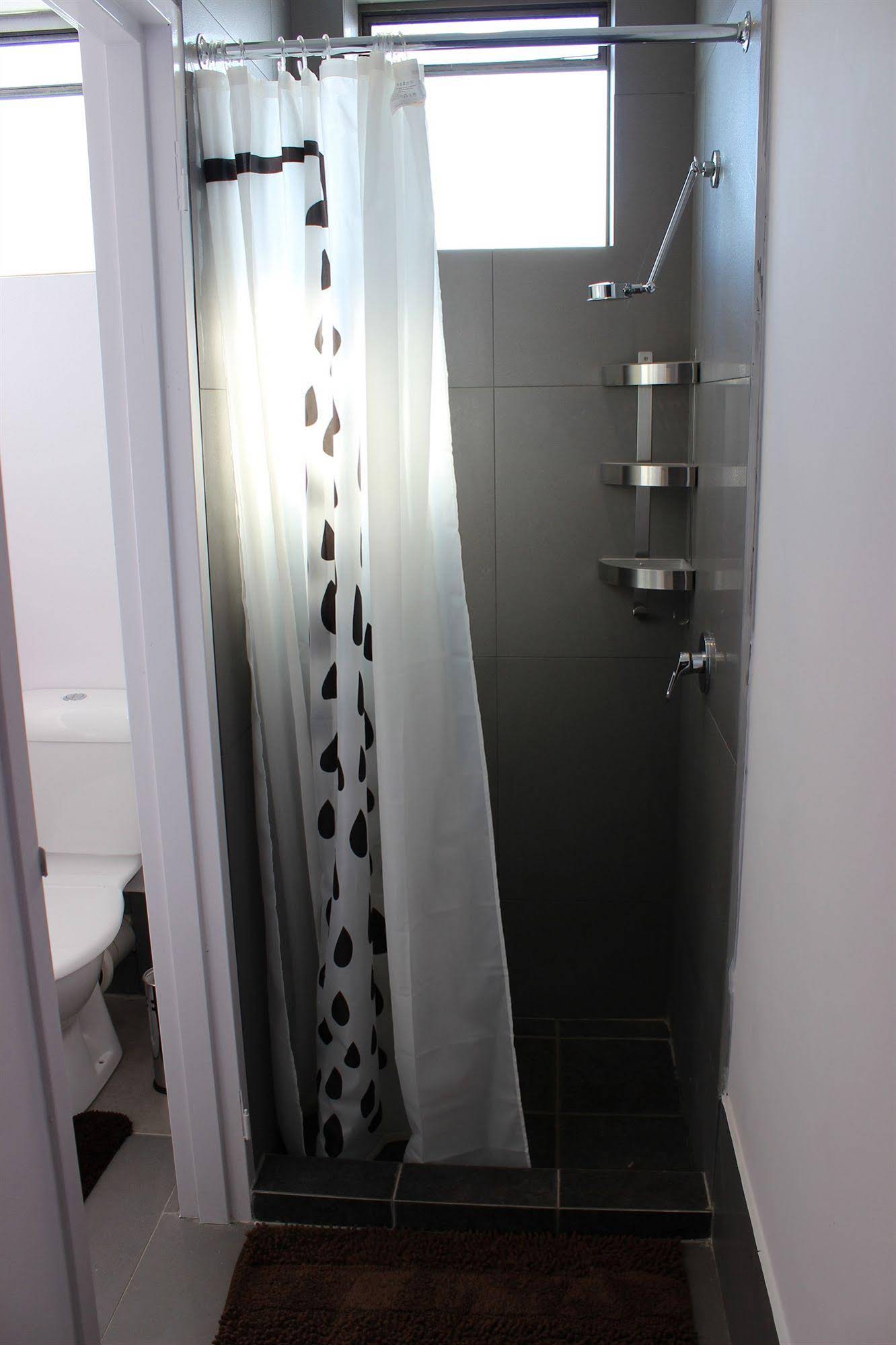 City Perth Backpackers Hostel