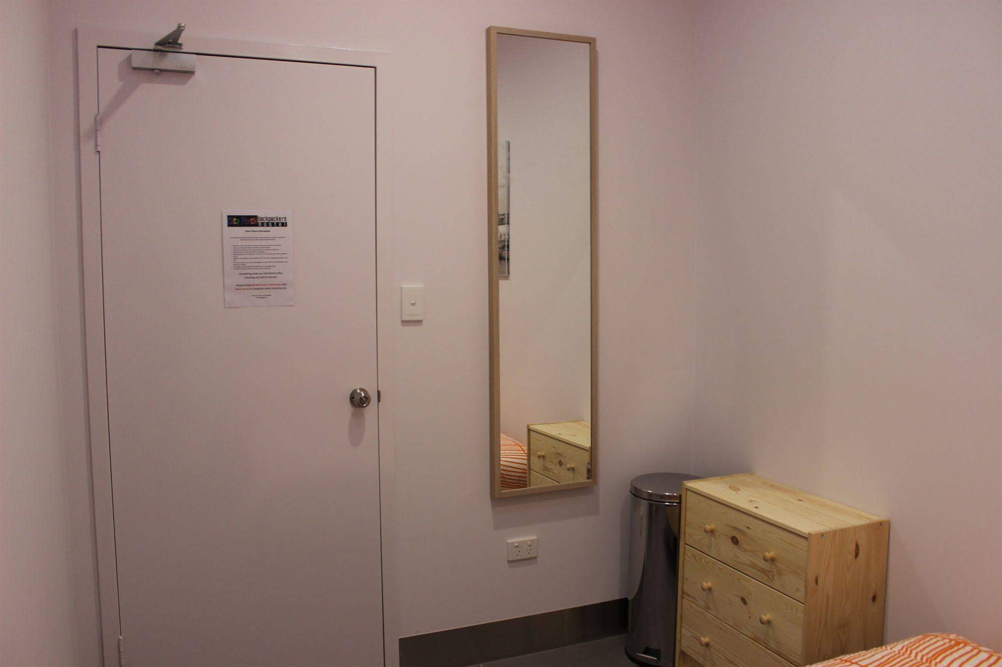 City Perth Backpackers Hostel