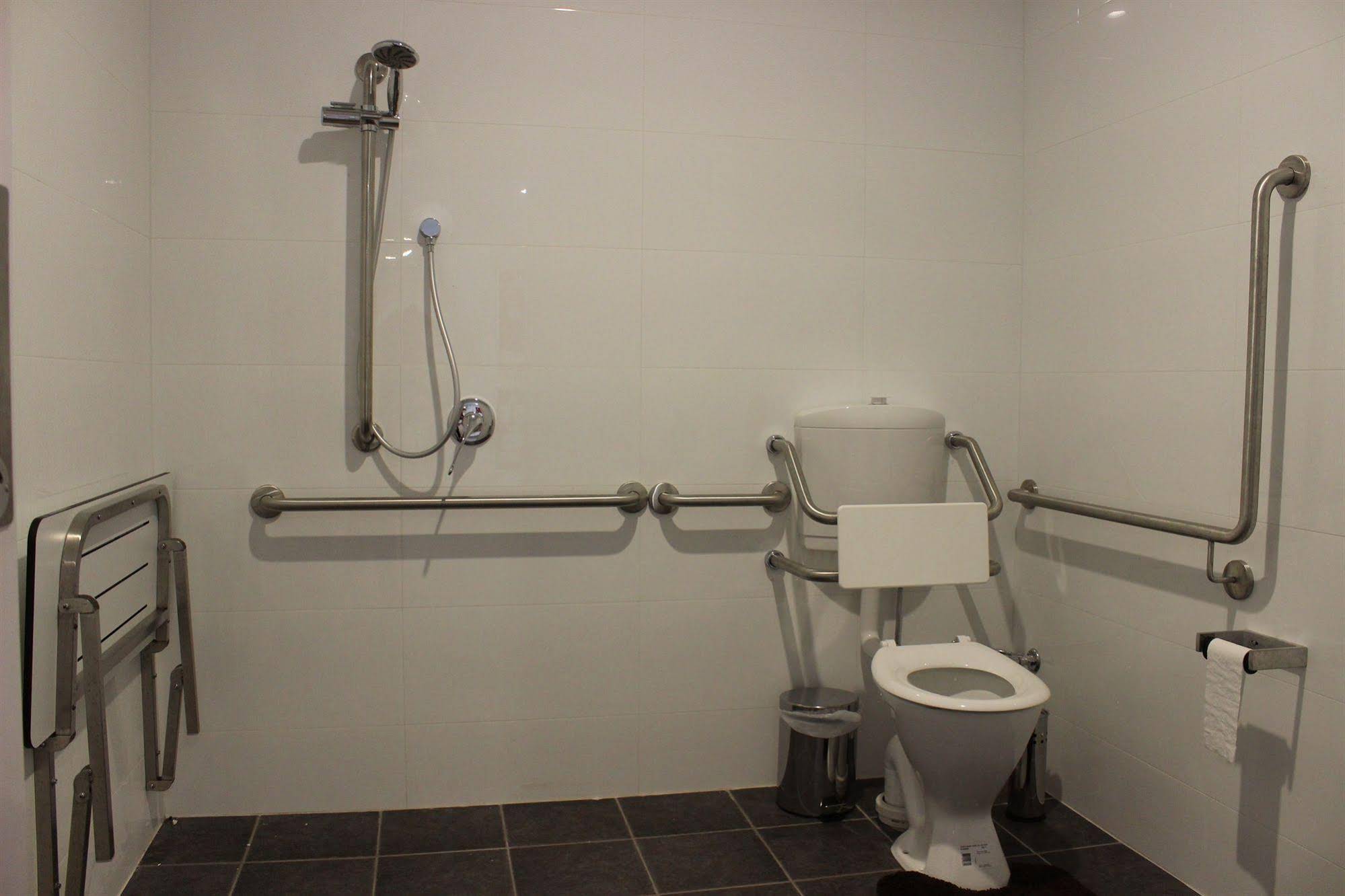 City Perth Backpackers Hostel