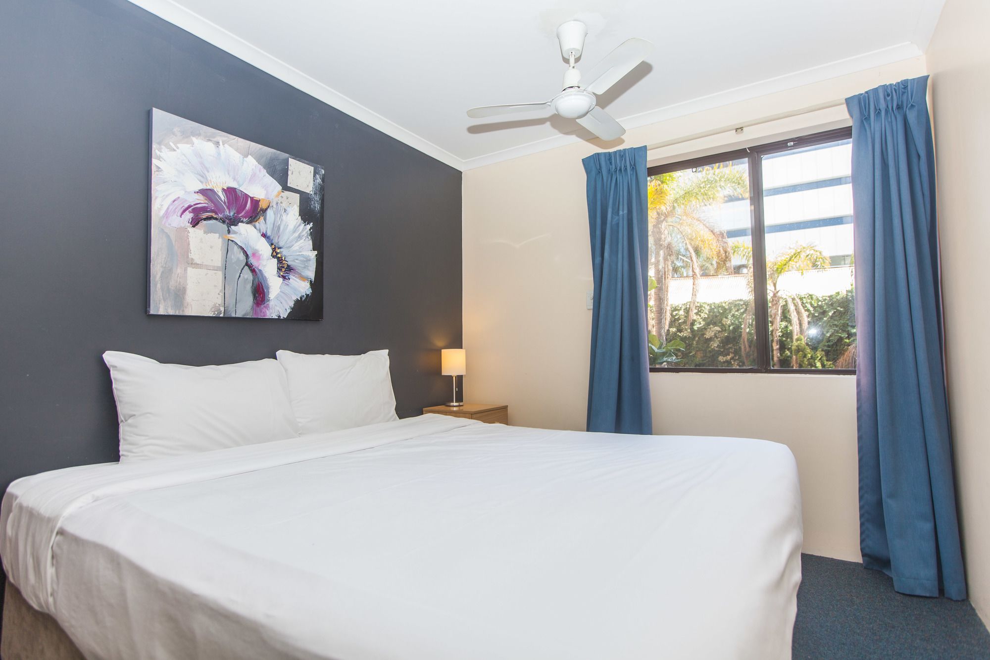 Perth City Apartment Hotel