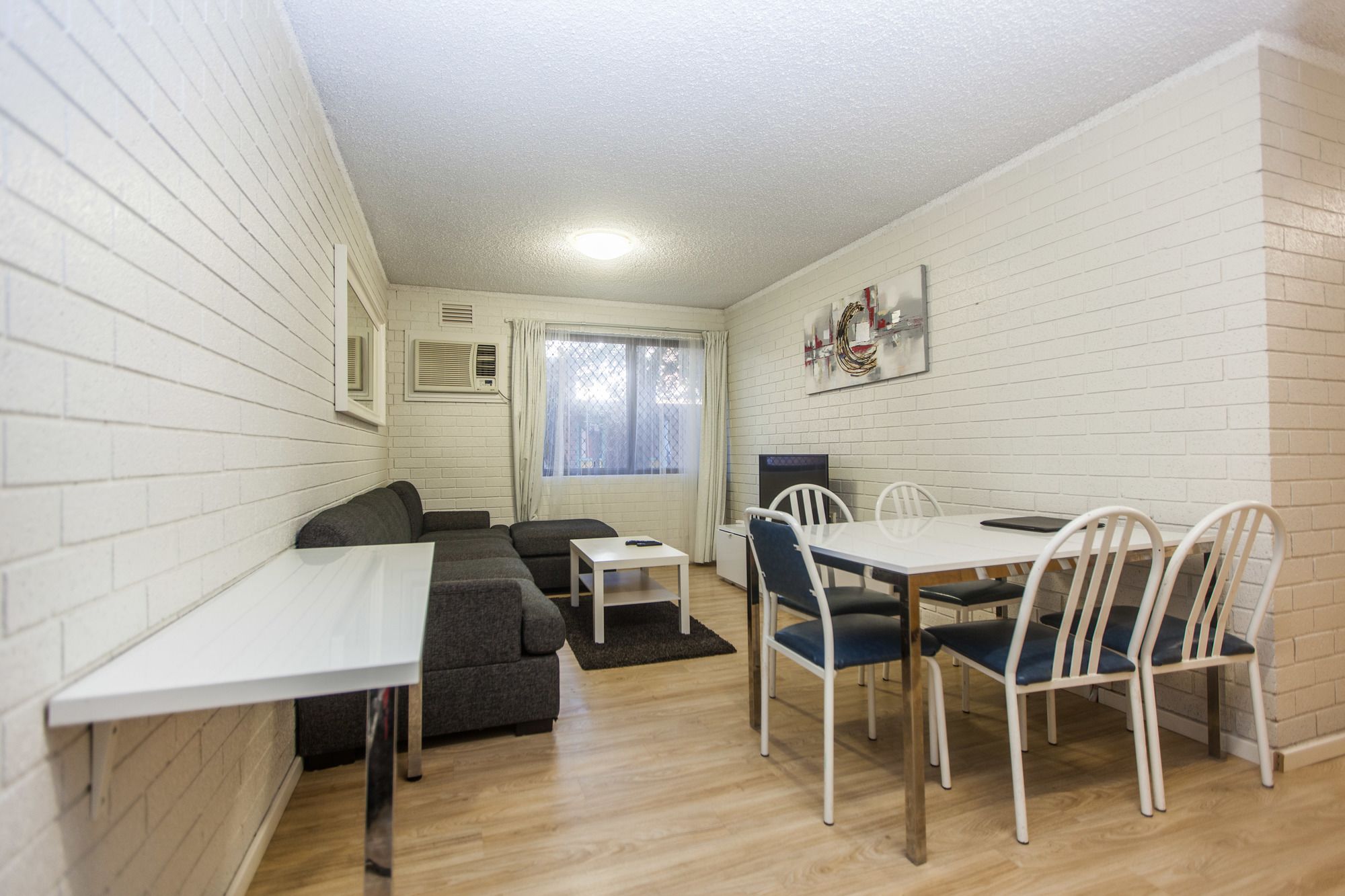 Perth City Apartment Hotel