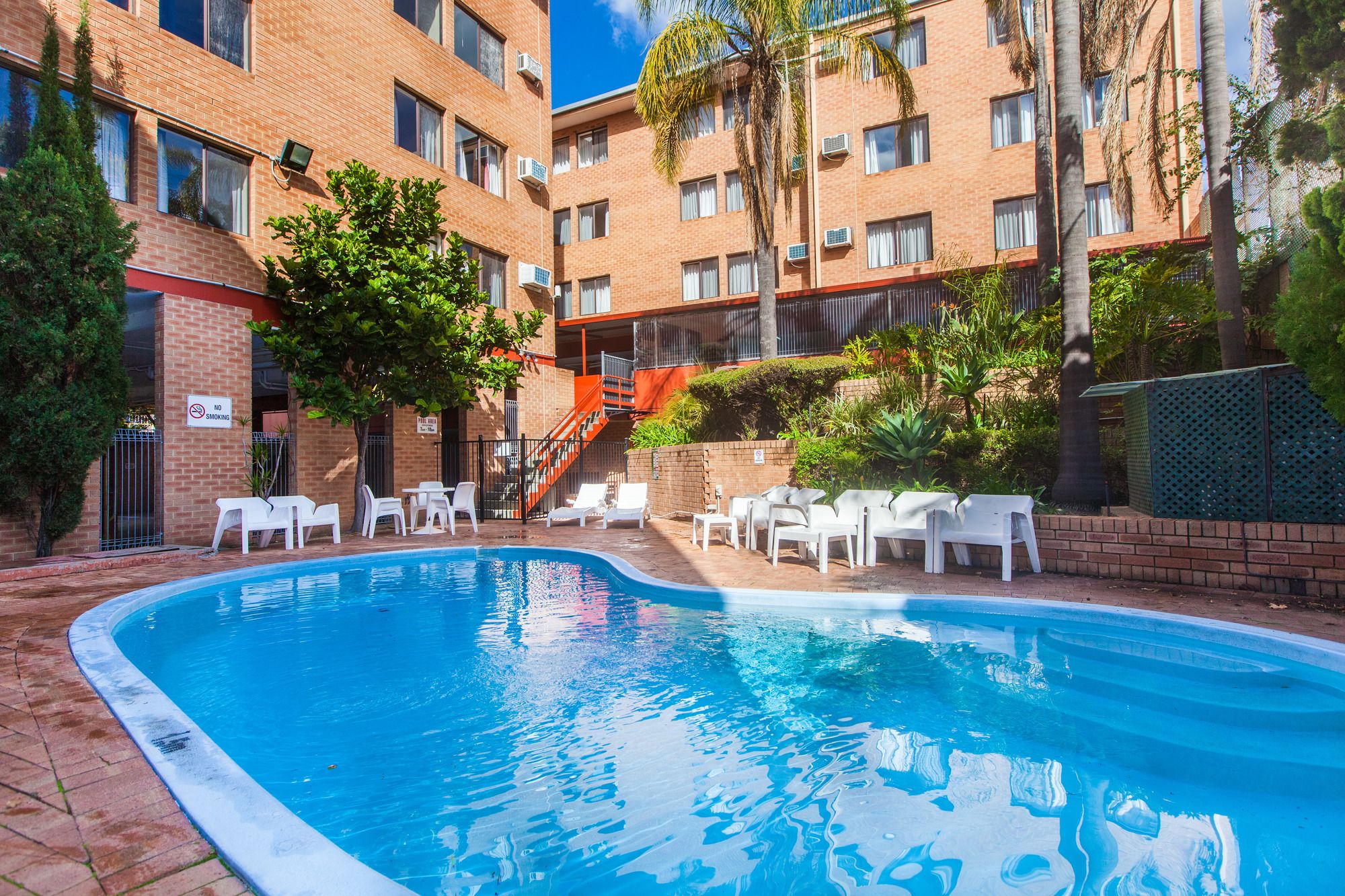 Perth City Apartment Hotel