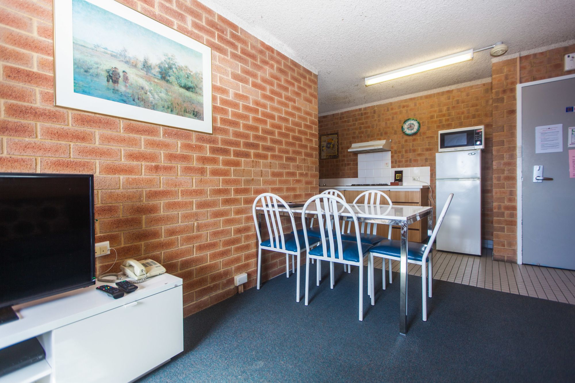 Perth City Apartment Hotel