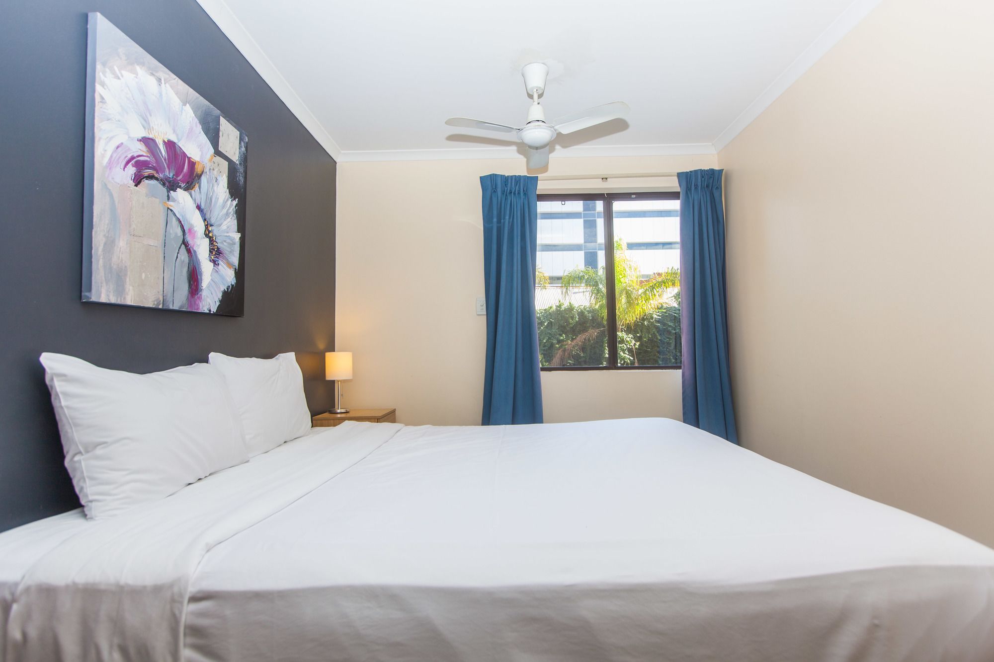 Perth City Apartment Hotel